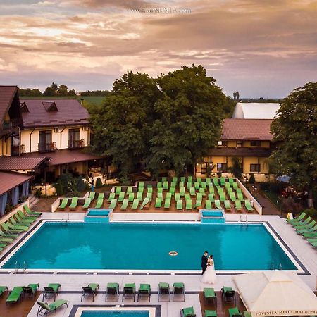 Green Garden Resort Odobesti Εξωτερικό φωτογραφία