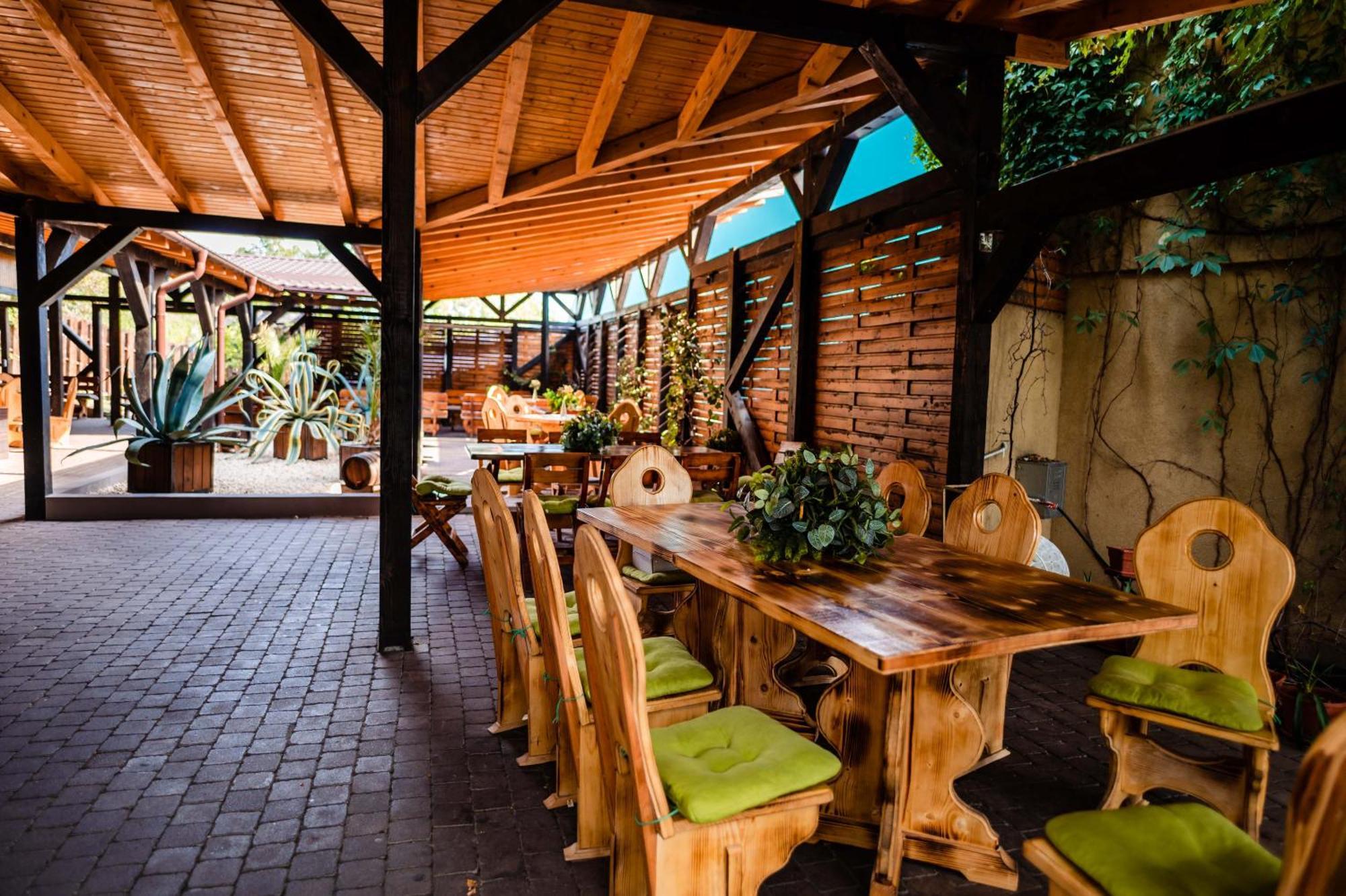 Green Garden Resort Odobesti Εξωτερικό φωτογραφία